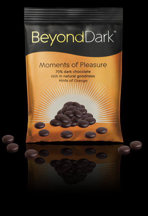 Beyond Dark - Hints of Orange (28 x 35g packets) With incorrectly printed best before date. image 0